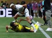 开云体育-包含德布劳内在皇家马德里比赛中赛况扑朔迷离，赛况扑朔迷离引发热议！的词条